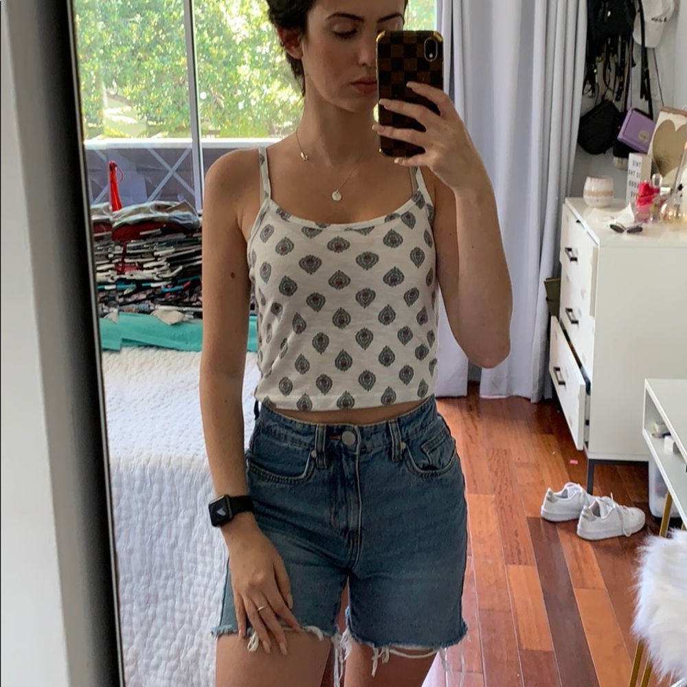 Patterned crop top - Picture 2 of 3